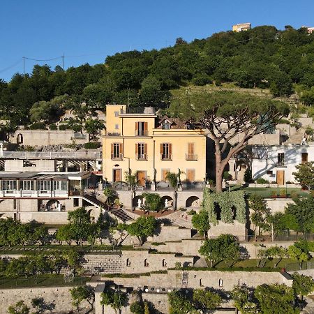 Villa Di Natale 帕加尼 外观 照片
