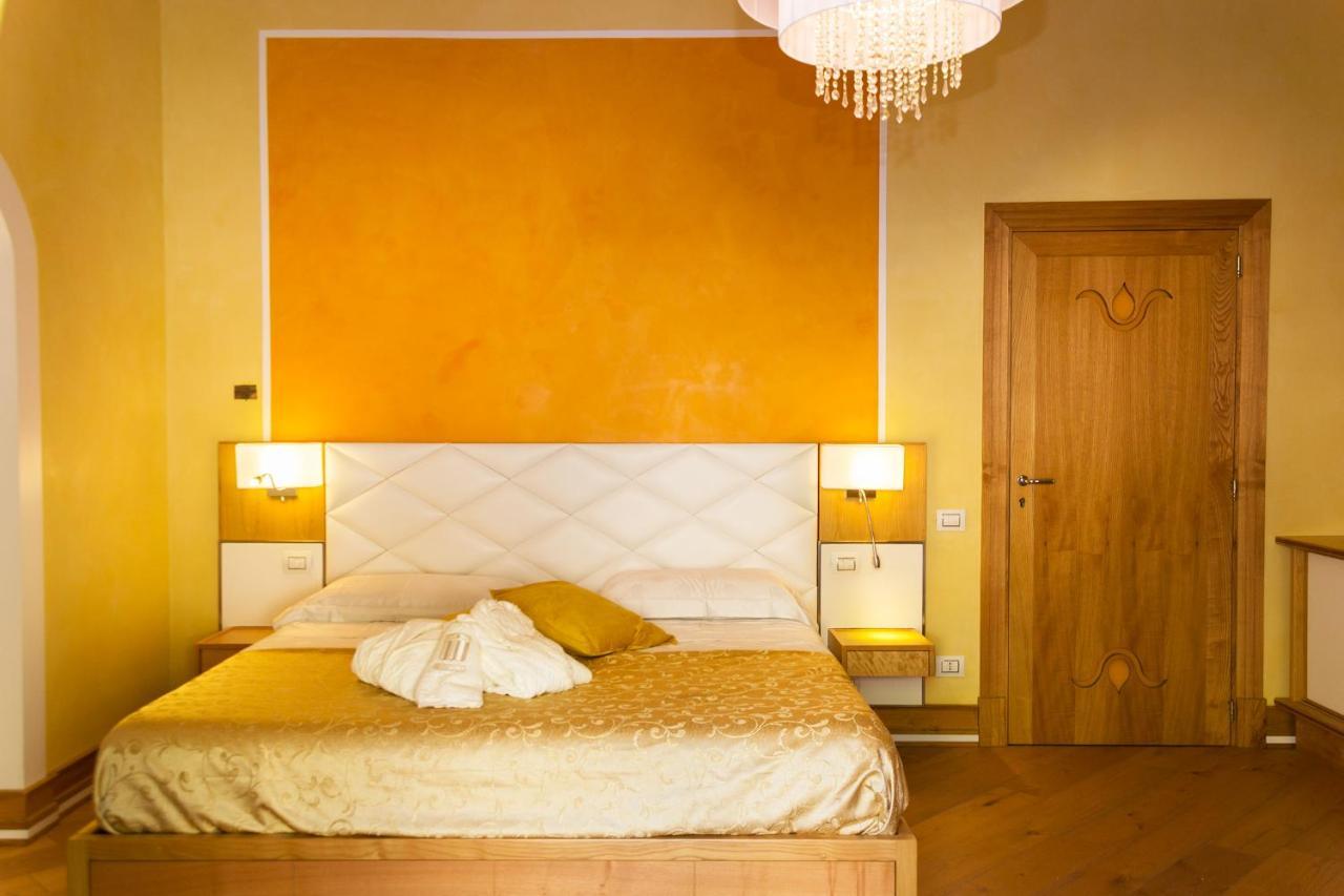 Villa Di Natale 帕加尼 外观 照片
